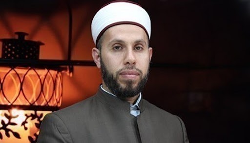 الحريات تستنكر التحقيق مع رئيس المجلس الإسلامي للإفتاء