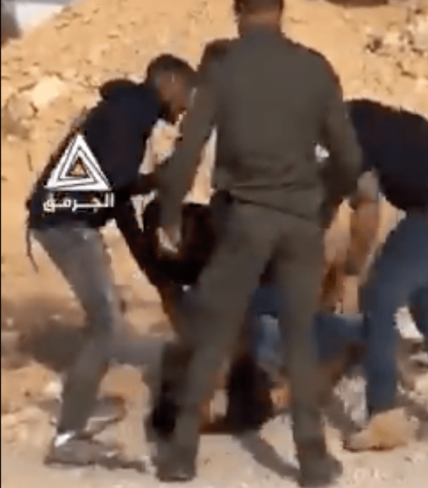 الشرطة الإسرائيلية تعتقل شابًا من سعوة بالنقب بعد الاعتداء