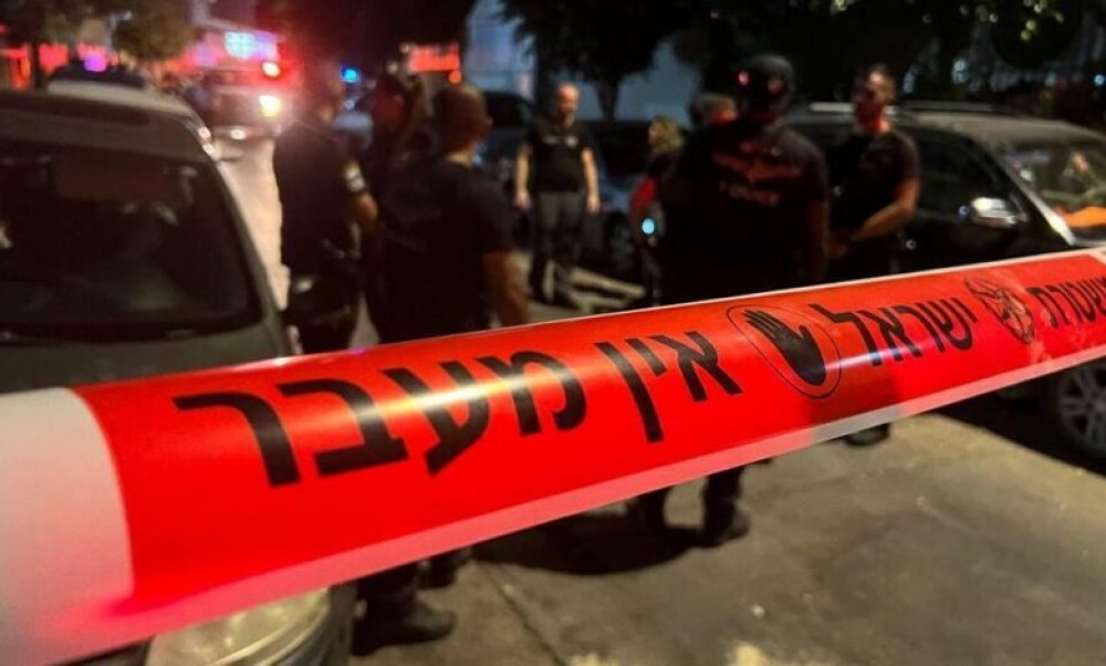 إصابة 3 أشخاص بينهم شقيقين بإطلاق نار في الطيرة