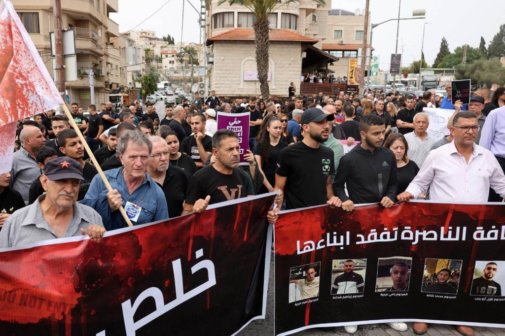 الشاباك يزعم: نحو 20 سلطة محلية عربية تقع تحت طائلة تهديد منظمات الإجرام