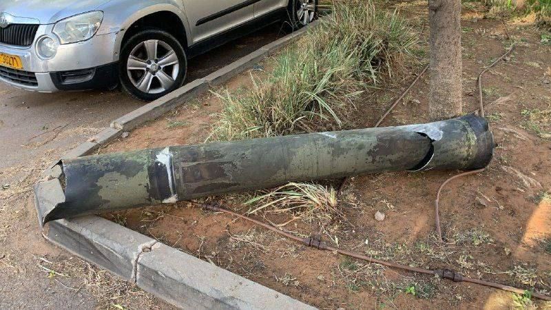 للمرة الثانية خلال يومين..الحزب في لبنان يقصف قاعدة "غليلوت" قرب "تل أبيب"