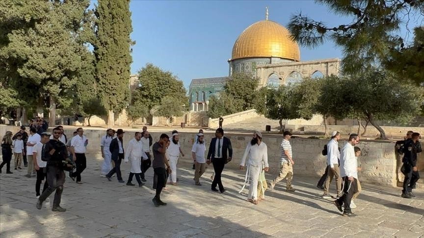 في ذكرى ما يسمى "خراب الهيكل"..أكثر من 1000 مستوطن يقتحمون المسجد الأقصى