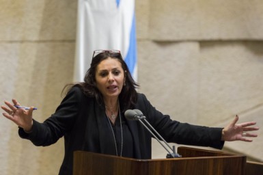 رغم الاحتجاجات على وجودها..ريغيف تمدد زيارتها في المغرب وسط سخط جماهيري