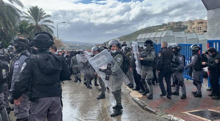 حقوقيون للجرمق: تفتيش منازل الفلسطينيين في أراضي الـ48 دون أمر محكمة يُنذر بعودة الحكم العسكري