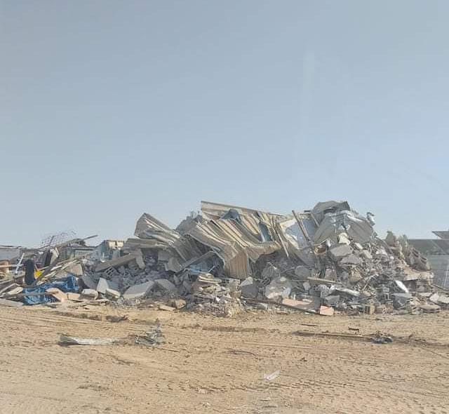 أخرجوا العروسان بملابسهم فقط وفرقوهما.. الجرافات الإسرائيلية تهدم حلماً في أم بطين بالنقب