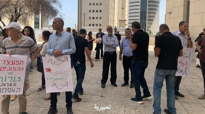 المحكمة الإسرائيلية تُمدد اعتقال شابين من مجد الكروم وتفرج عن آخرين بشروط