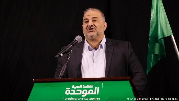 المتابعة: ننطر بخطورة بالغة لانضمام الموحدة للائتلاف الحكومي الإسرائيلي