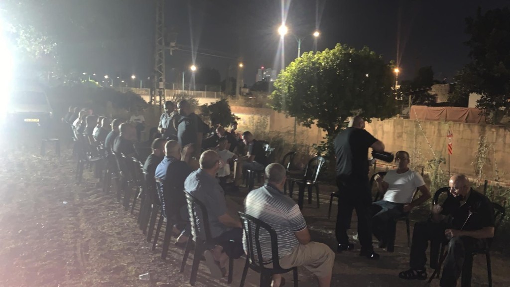 أهالي اللد يواصلون خطواتهم الرافضة للاستيلاء على أراضيهم