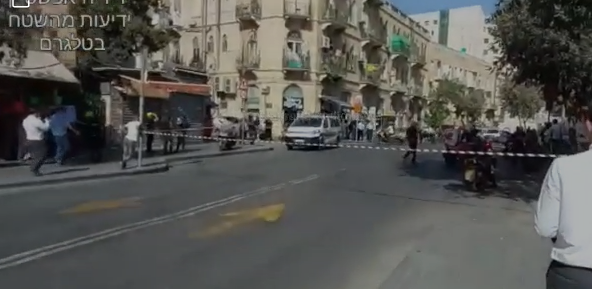 إصابة فلسطيني و5 مستوطنين بعملية طعن بالقدس