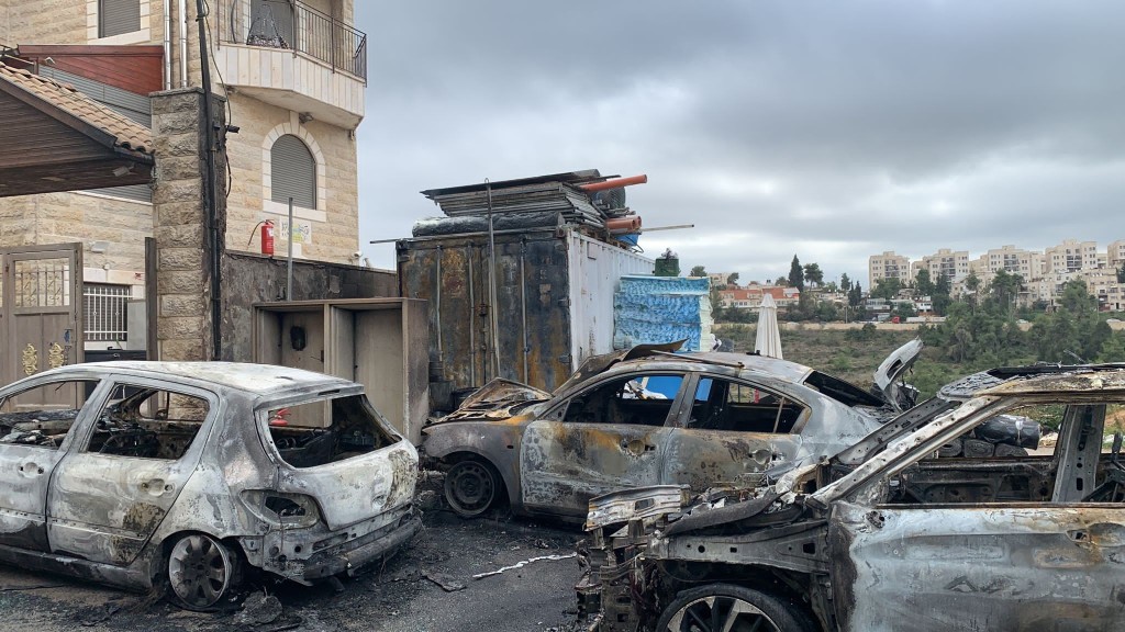 أبو شحادة يؤكد على أن الاعتداء على بلدتي أبو غوش وعين نقوبا جزء من الجو العدائي لكل ما هو فلسطيني