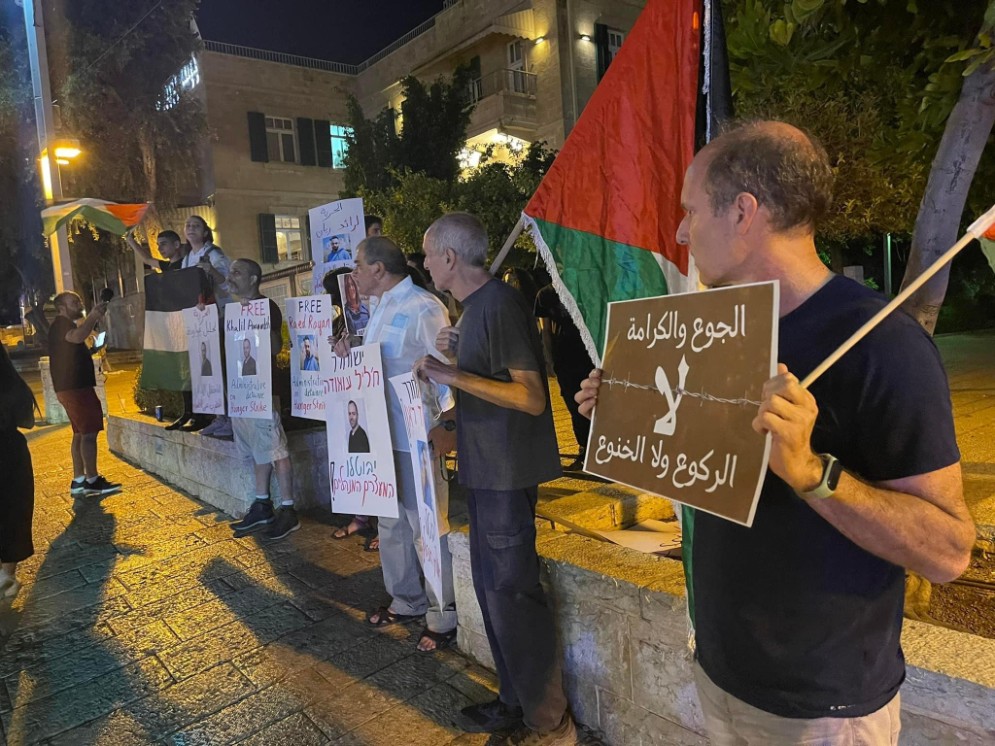 حراك حيفا يدعو للمشاركة في وقفة مساندة لمعتقلي هبة الكرامة رغم تهديدات الشرطة الإسرائيلية