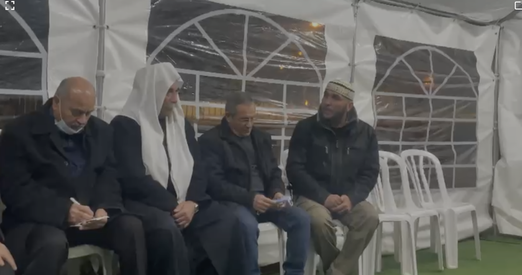 عقب اقتحام الجرافات الإسرائيلية.. اللجنة الشعبية للدفاع عن مقبرة القسام تقيم خيمة اعتصام على أراضي المقبرة