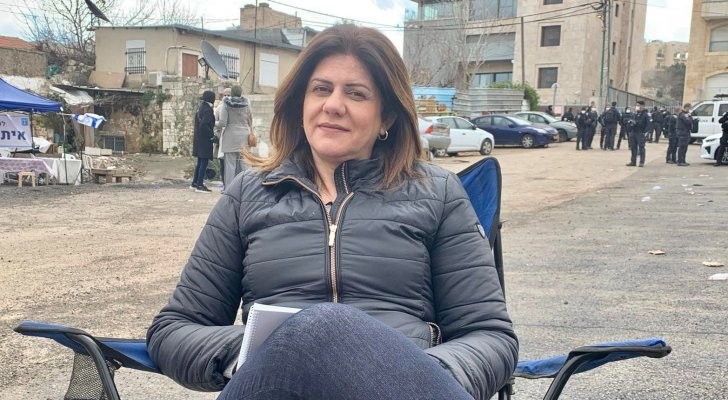"إسرائيل" تمنع وفدًا أوروبيًا من دخول فلسطين للبحث بإعدام أبو عاقلة
