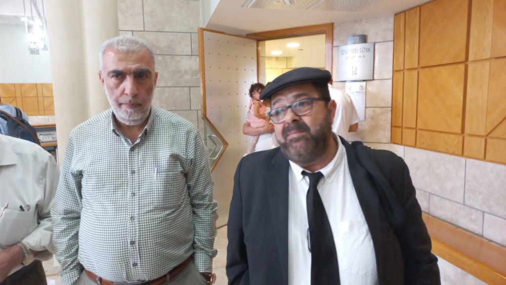 بماذا علّق مركزا عدالة وميزان على جلسة محاكمة الشيخ كمال خطيب؟