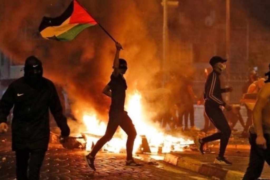 اللجنة الشعبية في اللد: "توصيات مراقب الدولة الإسرائيلي تدعو لممارسة الحكم العسكري على الفلسطينيين في 48"
