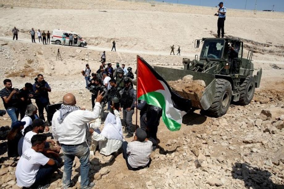 "الليكود" يعتزم تقديم طلب بإخلاء الخان الأحمر على الفور