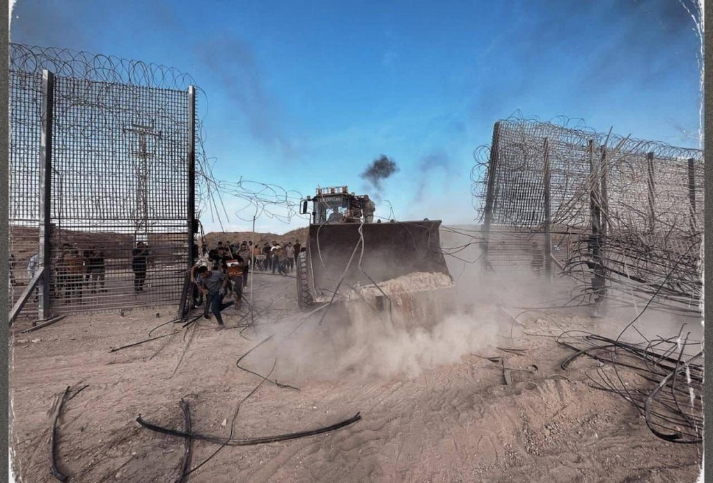 الجيش الإسرائيلي يعلن البدء بإخلاء 5 مستوطنات بغلاف غزة