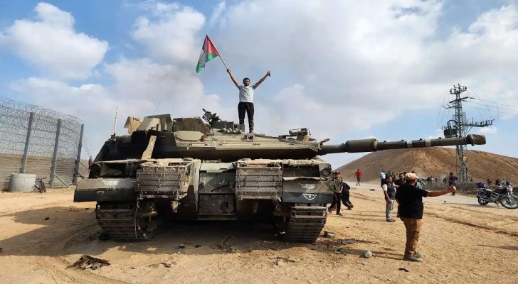 صحيفة عبرية: "يجب الإطاحة الآن بحكومة نتنياهو"