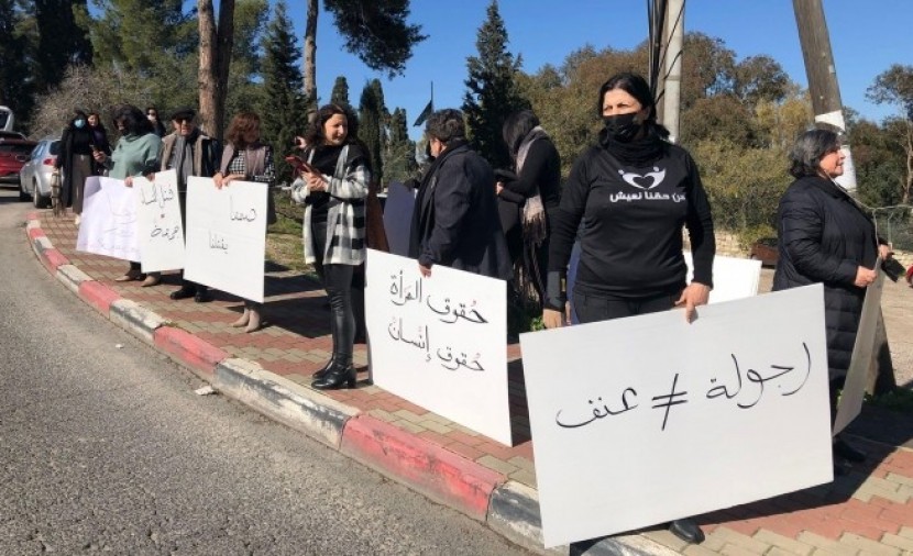الحكم بالسجن على 5 أشقاء من الجليل بعد التنكيل بشقيقتهم