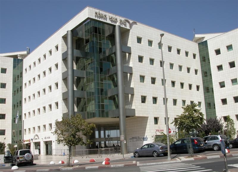 معطيات صادمة تظهر حجم التباين في معظم المجالات بين الإسرائيليين والفلسطينيين بأراضي48