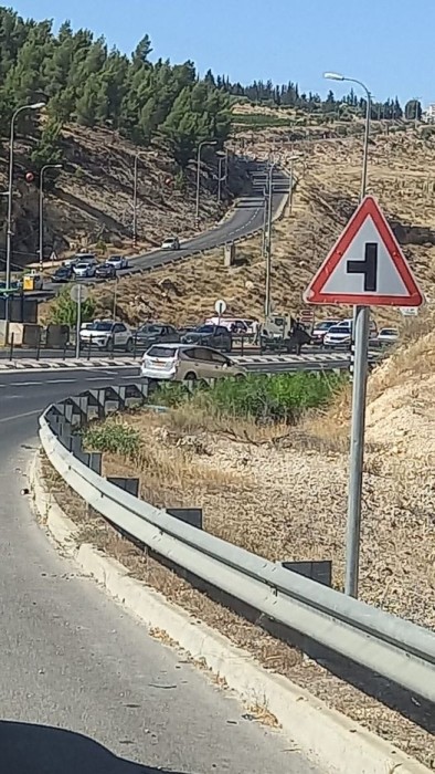 إصابة 3 مستوطنين بجروح خطيرة في عملية إطلاق نار قرب بيت لحم