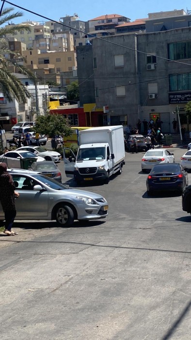 إصابة شاب بجراح خطيرة بجريمة إطلاق نار في طمرة