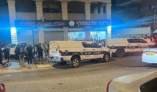 مصرع شخص متأثرًا بإصابته بجريمة إطلاق نار في شفاعمرو