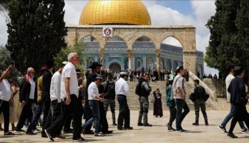 مئات المستوطنين يقتحمون المسجد الأقصى بمناسبة ما يسمى "يوم الغفران"