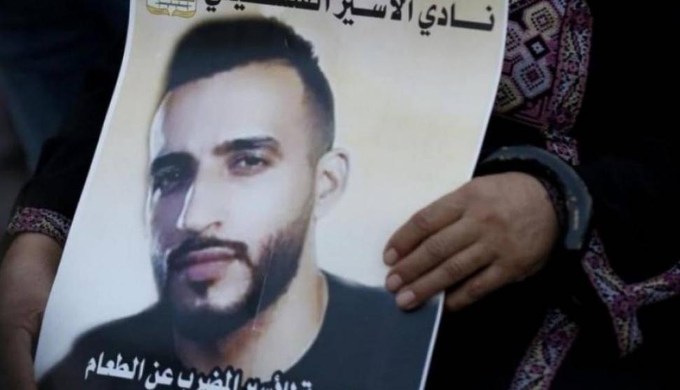 الفسفوس يواصل إضرابه المفتوح عن الطعام رفضًا للاعتقال الإداري