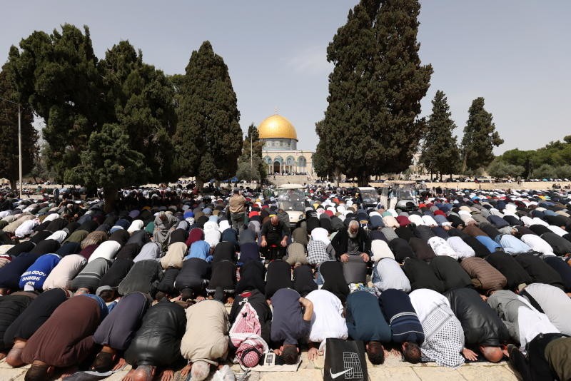 الشرطة الإسرائيلية تعتزم منع الفلسطينيين من الضفة من الوصول إلى القدس في رمضان