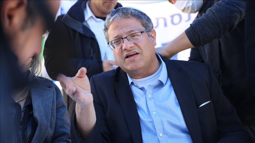 وزير إسرائيلي يهاجم "بن غفير" بسبب تهديده بحل الحكومة