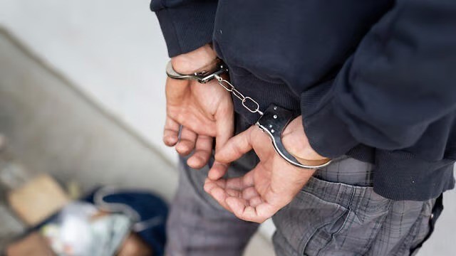اعتقال إسرائيلي بتهمة "العمل لصالح إيران" وهذا ما نَوى فعله