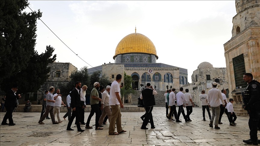 مئات المستوطنين يقتحمون المسجد الأقصى في رابع أيام "عيد العرش"