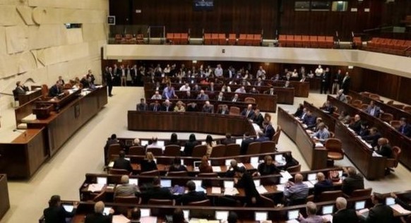 الكنيست يصادق على قانون من شأنه أن يتسبب بطرد إسرائيل من الأمم المتحدة