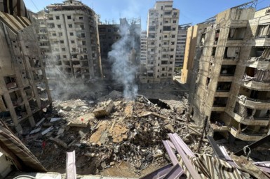 مصادر في لبنان تنفي اغتيال قيادات بالحزب خلال استهداف بيروت