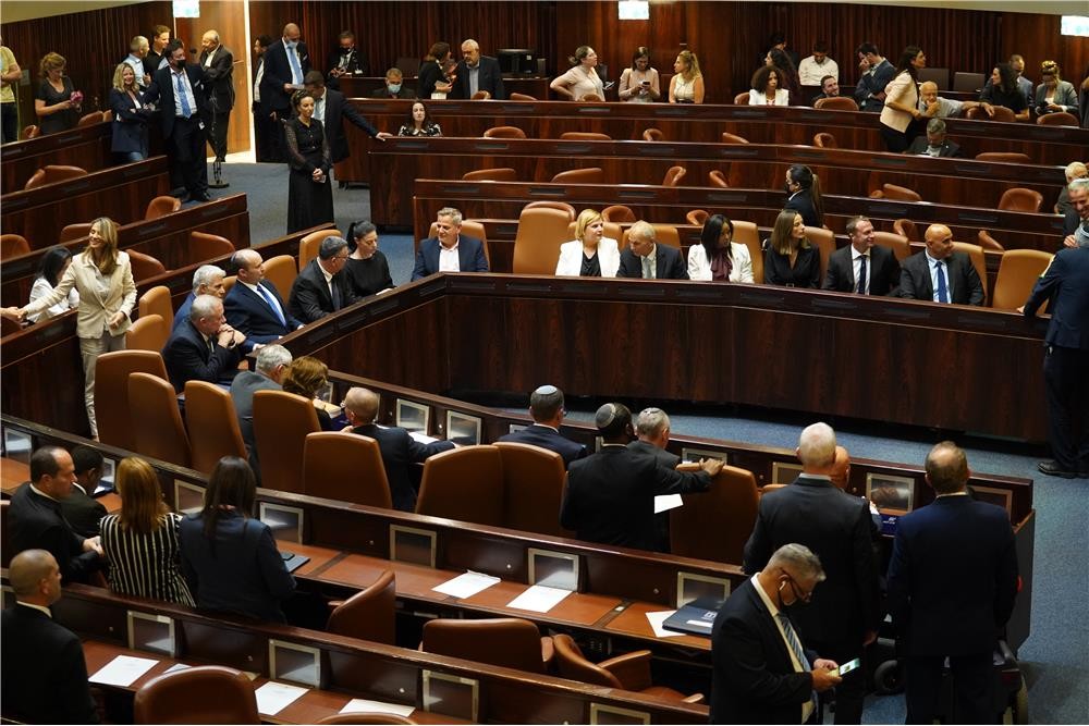 الكنيست يصادق بالقراءة الأولى على موازنة الحكومة لـ 2024