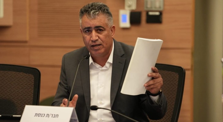 النائب يوسف العطاونة للجرمق: علينا التوجه للمسجد الأقصى وشد الرحال له وندرس خطوات الرد على قرارات الحكومة