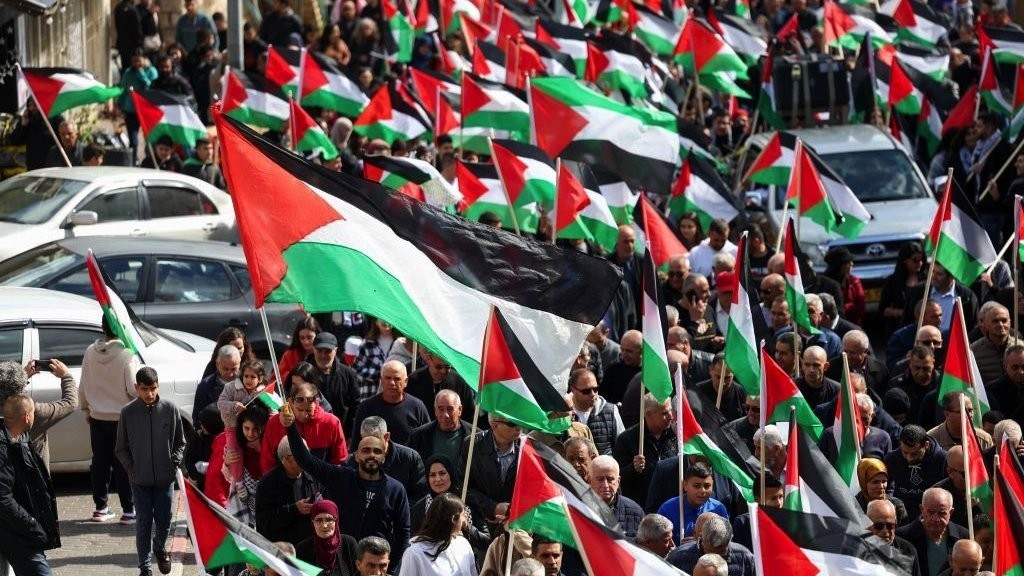ما هي الأدوات الإسرائيلية لتعزيز مشاريع الأسرلة خلال الحرب الراهنة؟