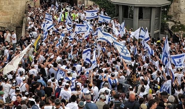 المستوطنون يعتزمون تنظيم "مسيرة الأعلام" الإسرائيلية الأسبوع المقبل في القدس المحتلة