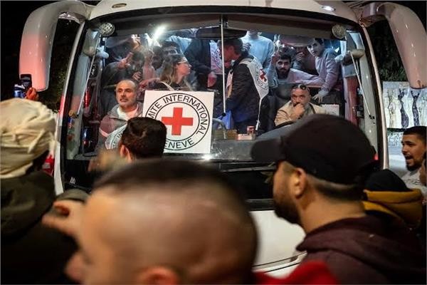 فريق التفاوض الإسرائيلي يصل إلى القاهرة لإجراء محادثات حول صفقة محتملة