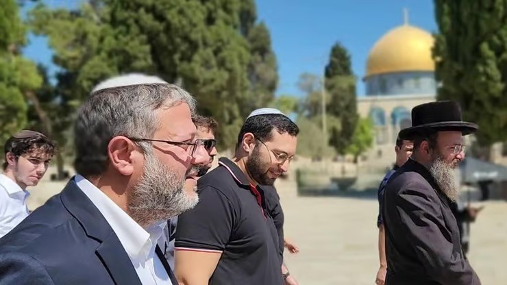 بن غفير يدعو لإقامة "كنيس" في المسجد الأقصى المبارك وجدل في إسرائيل بسبب ذلك