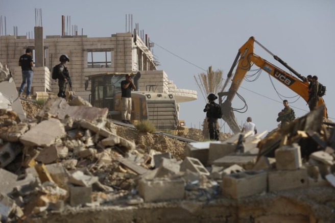 أرقام مرعبة.. 8 عمليات هدم بأراضي48 في أغسطس