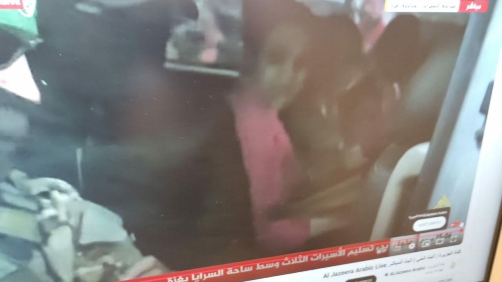 كيف تؤثر مشاهد اليوم الأول من الصفقة على الساحة السياسية الإسرائيلية؟