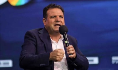 سياسيون إسرائيليون يهاجمون النائب أيمن عودة وهذا هو السبب