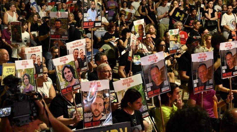 هكذا علقت عائلات المحتجزين على تصريحات نتنياهو بشأن العودة للحرب مع غزة