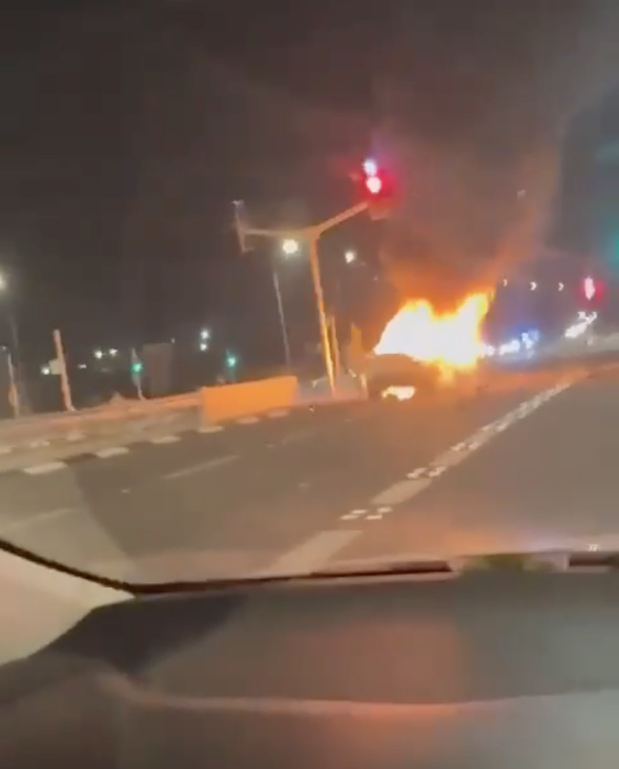 مقتل إسرائيلي في انفجار مركبة قرب مستوطنة "أور هنير" قرب سديروت