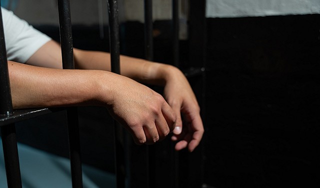 اتهام إسرائيلي بالتخابر مع جهات إيرانية وتنفيذ مهمات مقابل المال