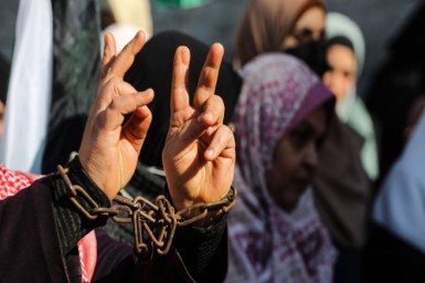 في يوم المرأة العالمي.. الجرمق تحاور مدير جمعية نساء ضد العنف