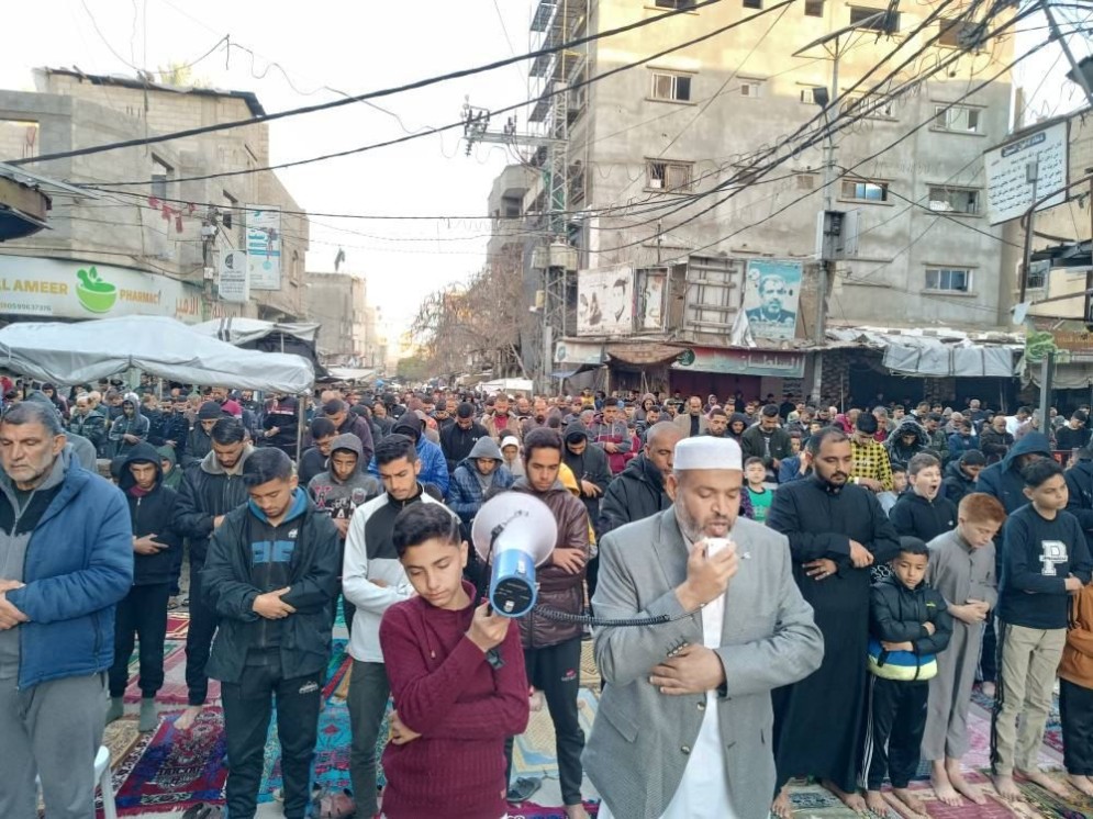 هكذا كانت أجواء عيد الفطر في قطاع غزة ومدن الضفة وأراضي48