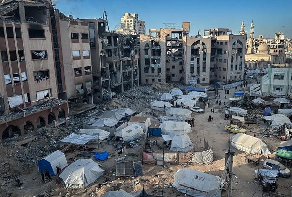 قمة ثلاثية مرتقبة في القاهرة لبحث سبل وقف إطلاق النار الفوري في غزة..هذه الدول المشاركة